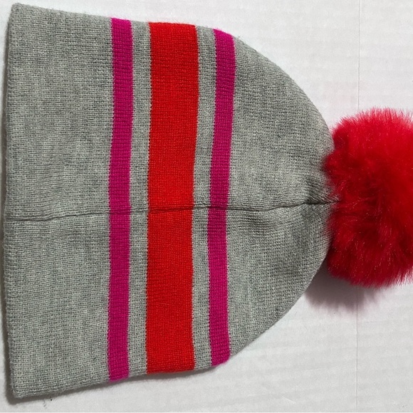 Shopkins SPK Graphic Girl's Beanie Cap Hat -Striped - Picture 7 of 7